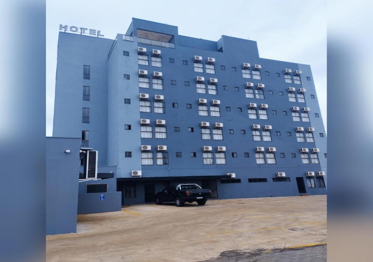 Turis Hotel Dourados Luaran gambar