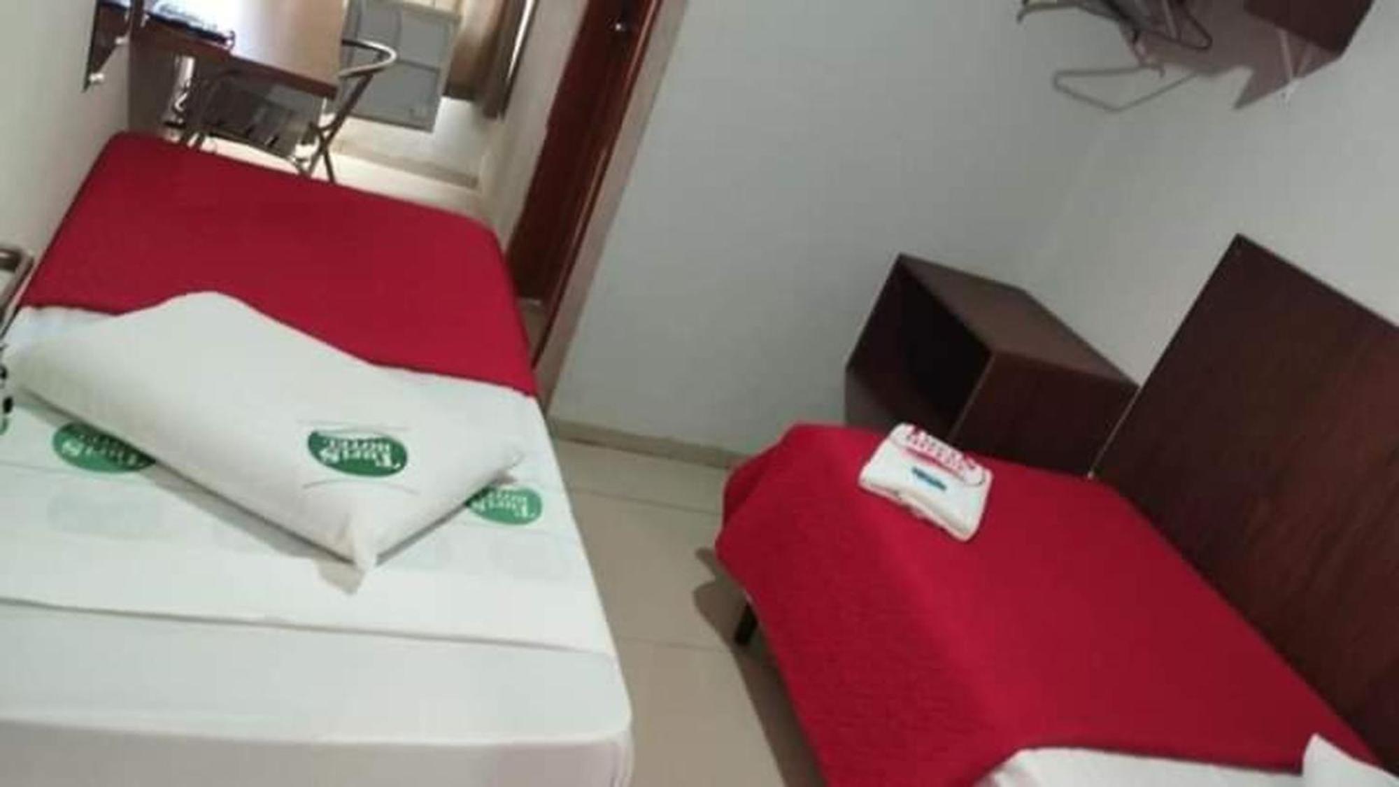 Turis Hotel Dourados Luaran gambar
