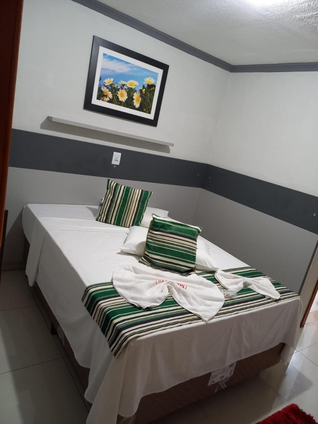 Turis Hotel Dourados Luaran gambar